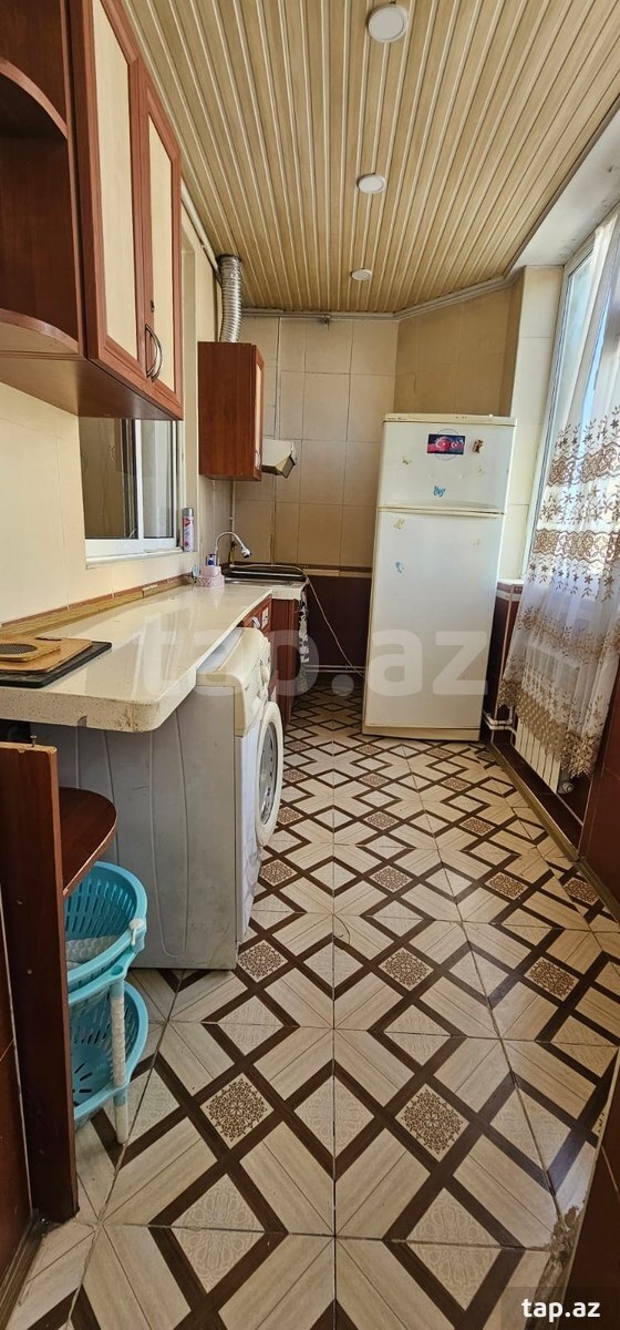 2-otaqlı yeni tikili kirayə verilir, 9-cu mkr., 70 m² (2)