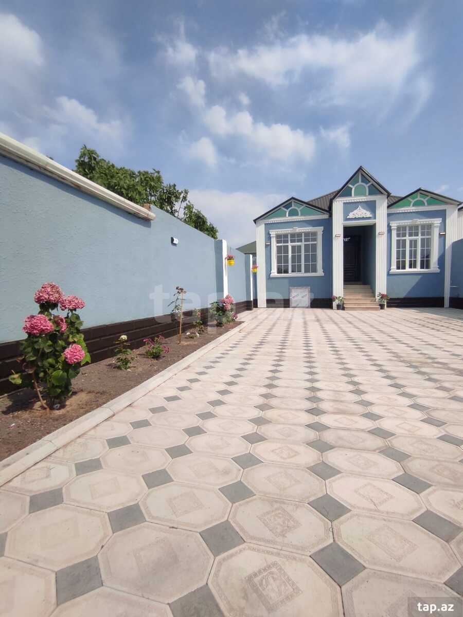 Həyət evi, Saray qəs. (4)