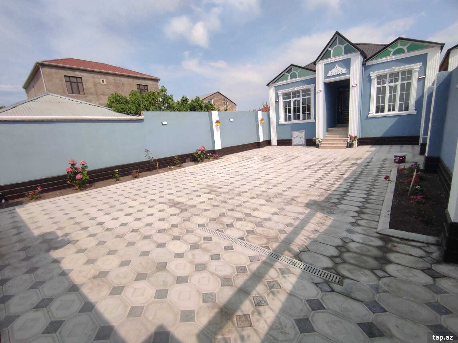Həyət evi, Saray qəs. (6)
