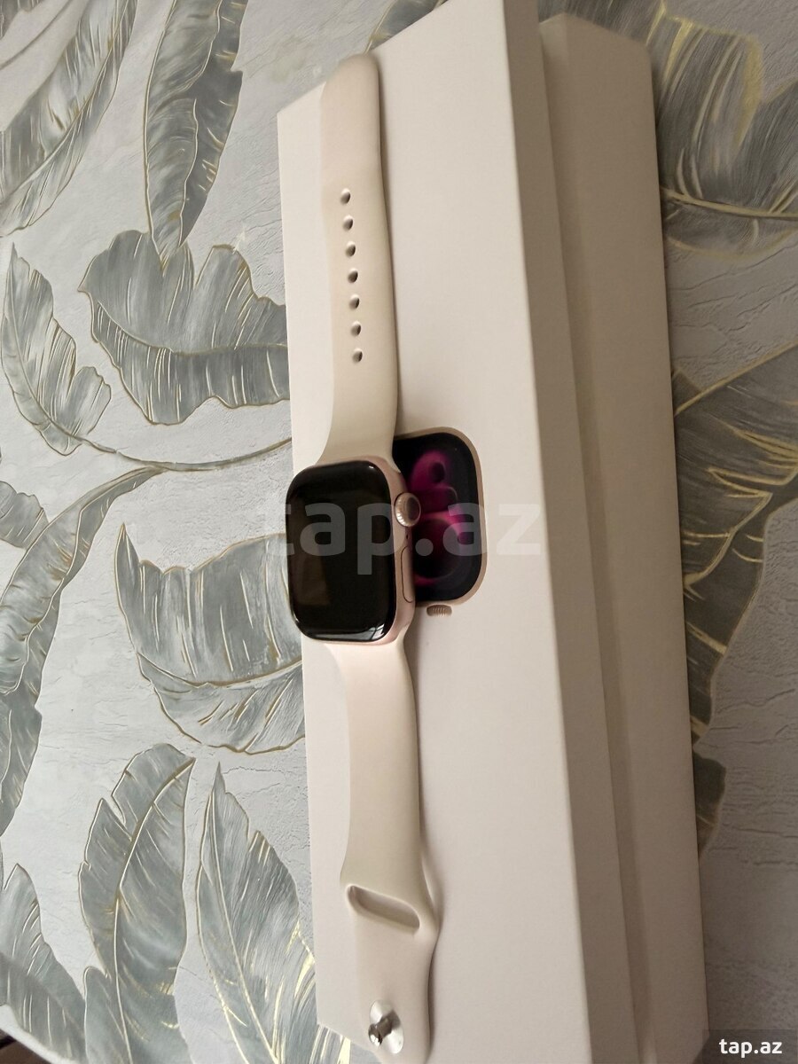 Apple Watch Series 11 42mm  (3)