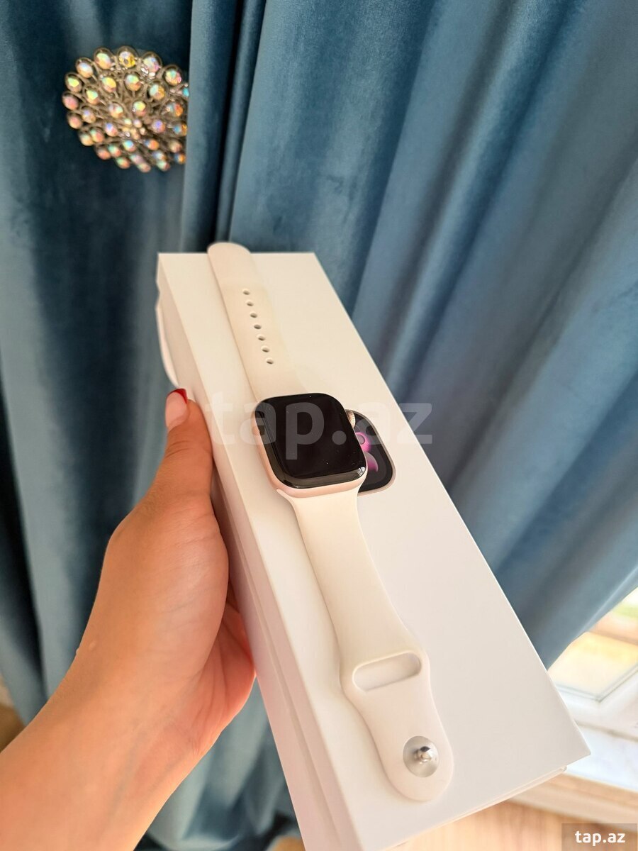 Apple Watch Series 11 42mm  (4)