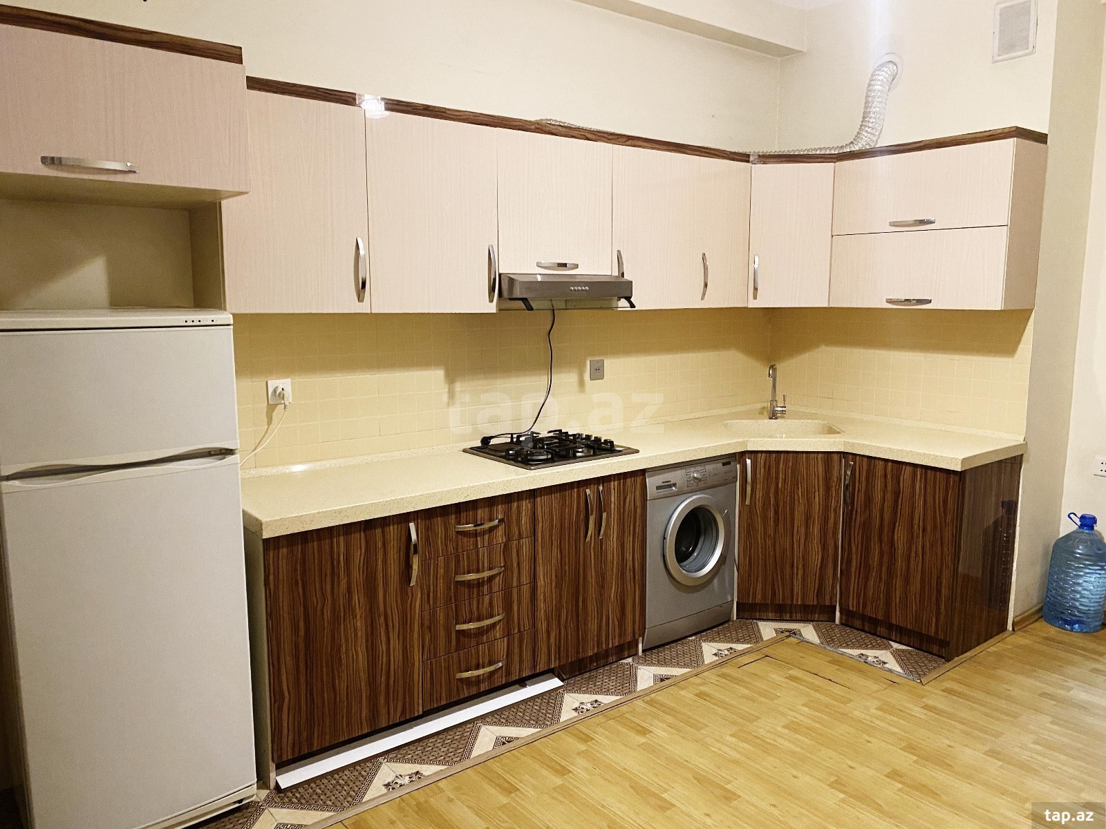 2-otaqlı yeni tikili kirayə verilir, Gənclik m., 80 m² (16)