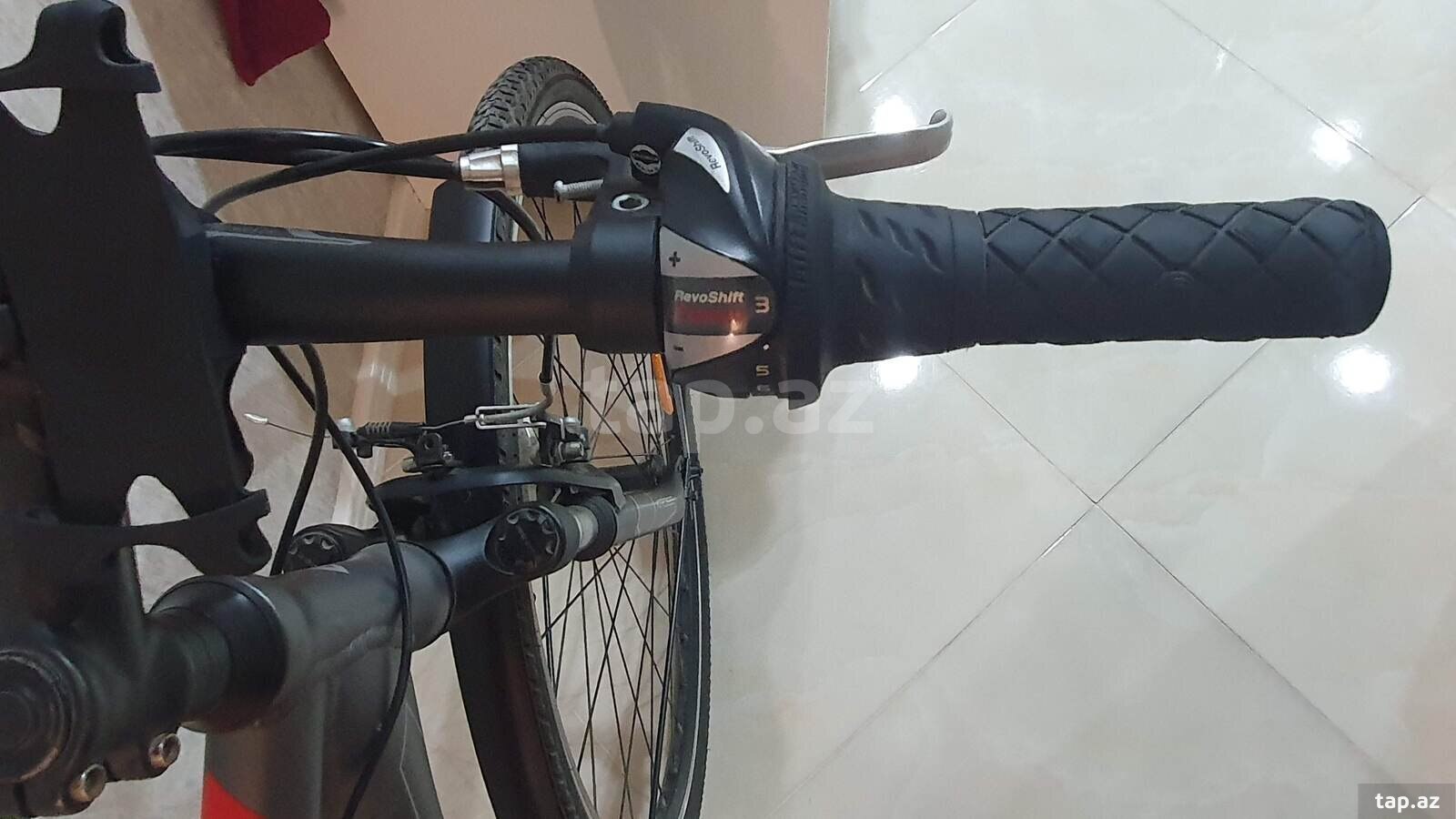 Velosiped Hibrid Kross Evado 1 (3)