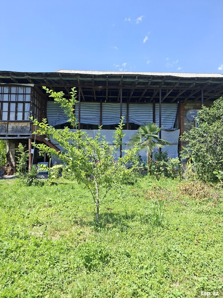Həyət evi, Şəki ş. (3)