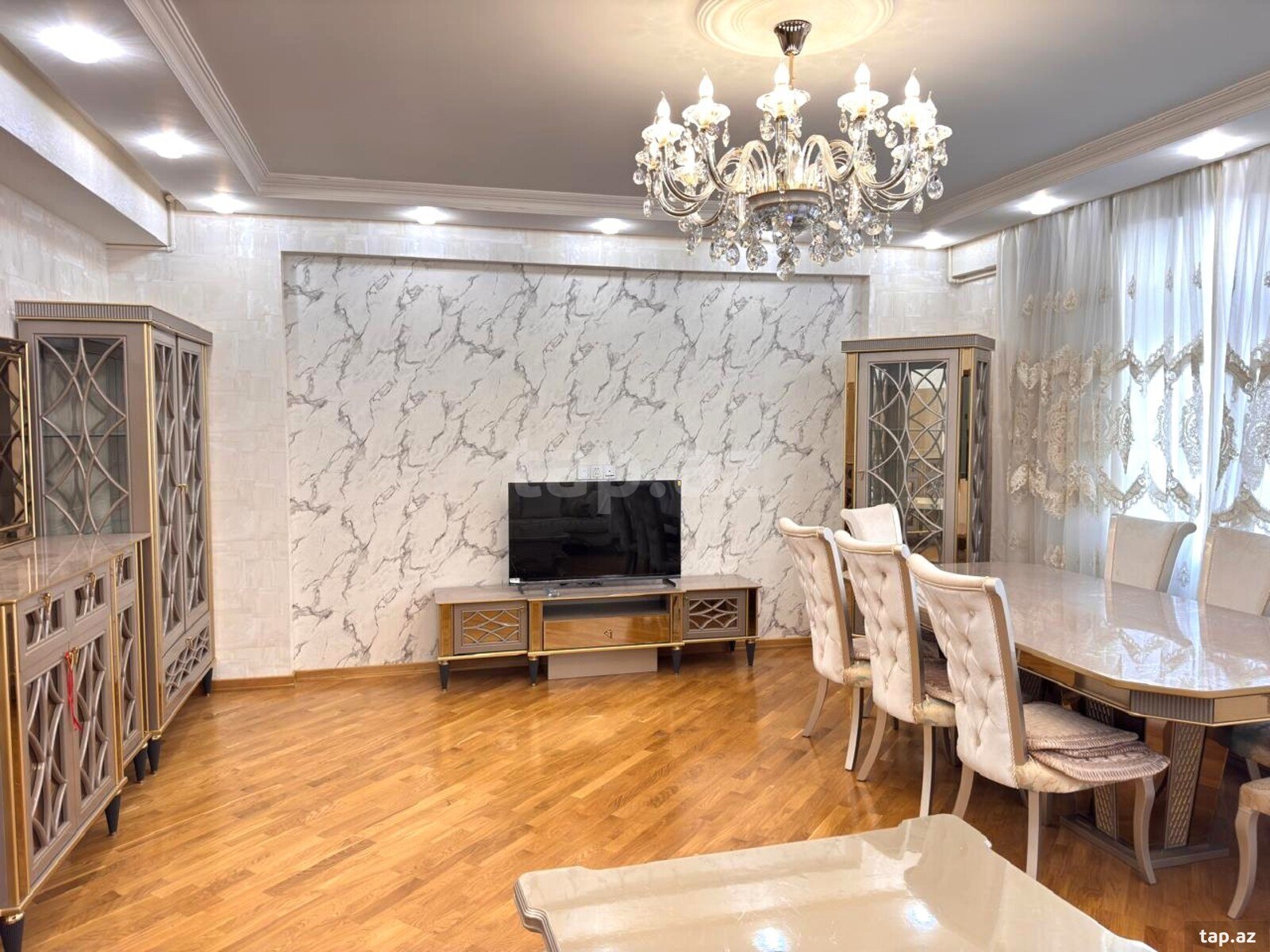 3-otaqlı yeni tikili kirayə verilir, Qarabağ küç., 120 m²