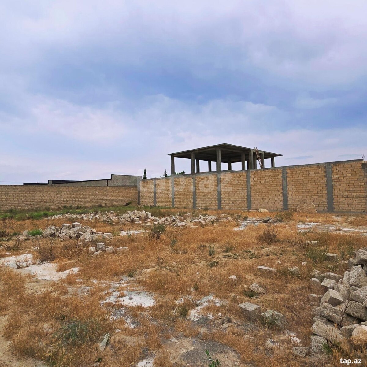 12.4 sot torpaq sahəsi, Şüvəlan qəs. (2)
