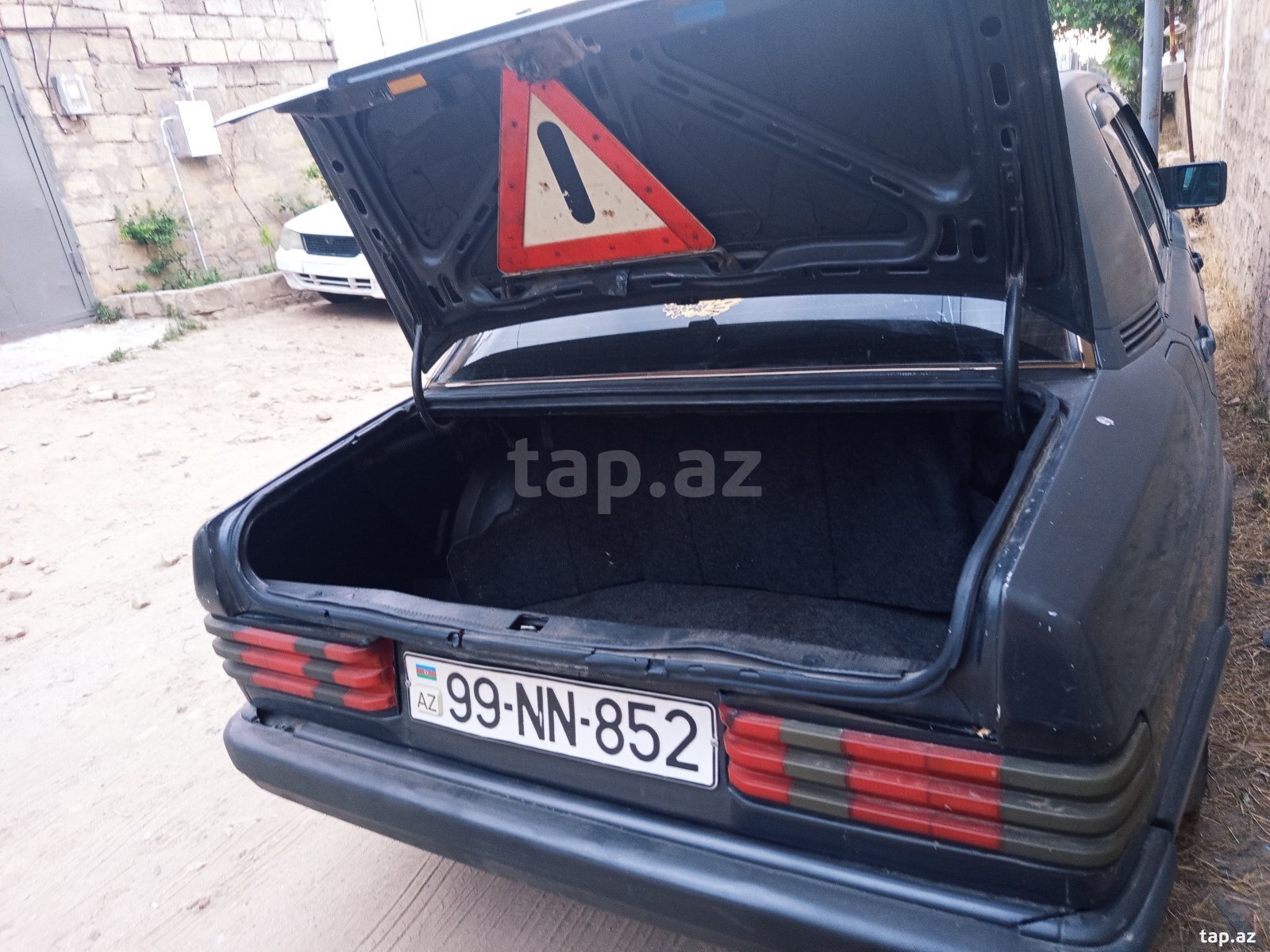Mercedes 190, 1990 il (6)