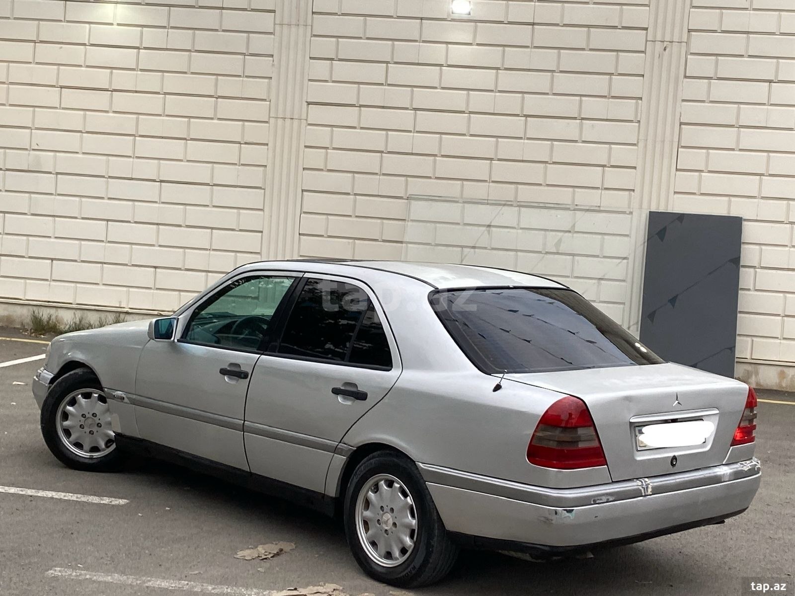 Mercedes C 180, 1996 il (7)