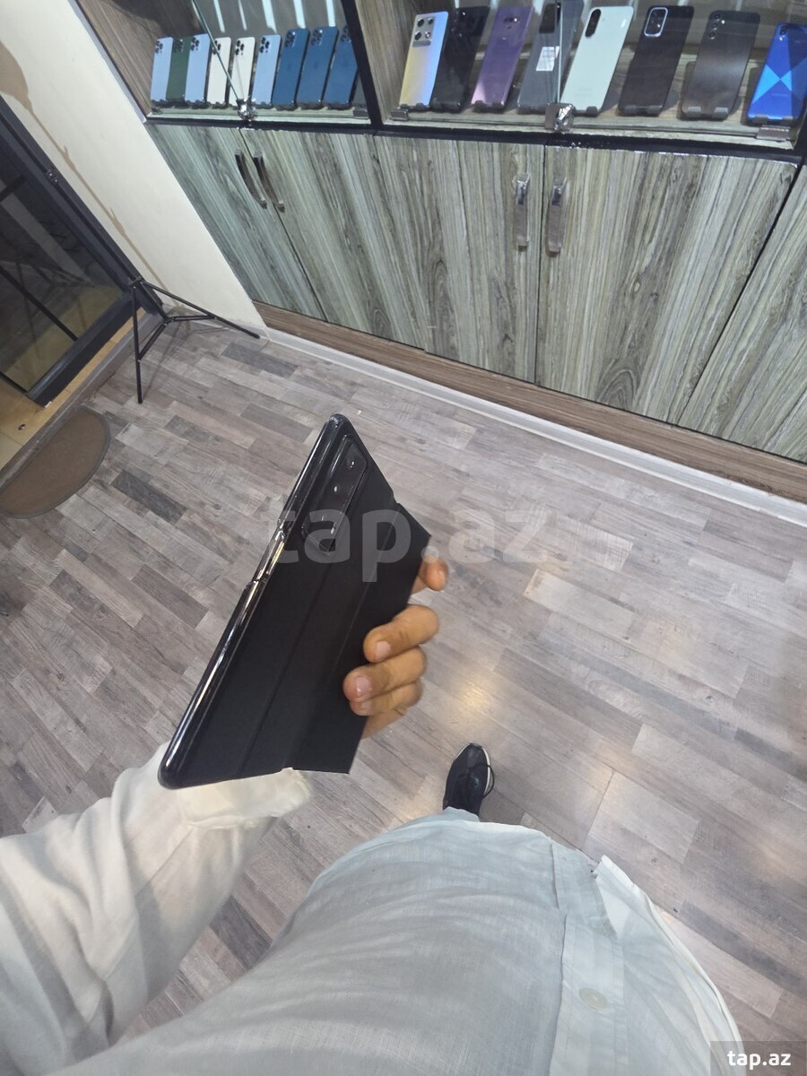 Honor Magic V2 Black 512GB/16GB (3)