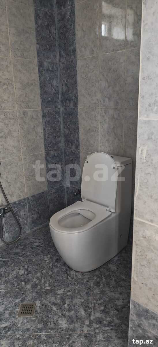 Həyət evi, Savalan qəs. (8)