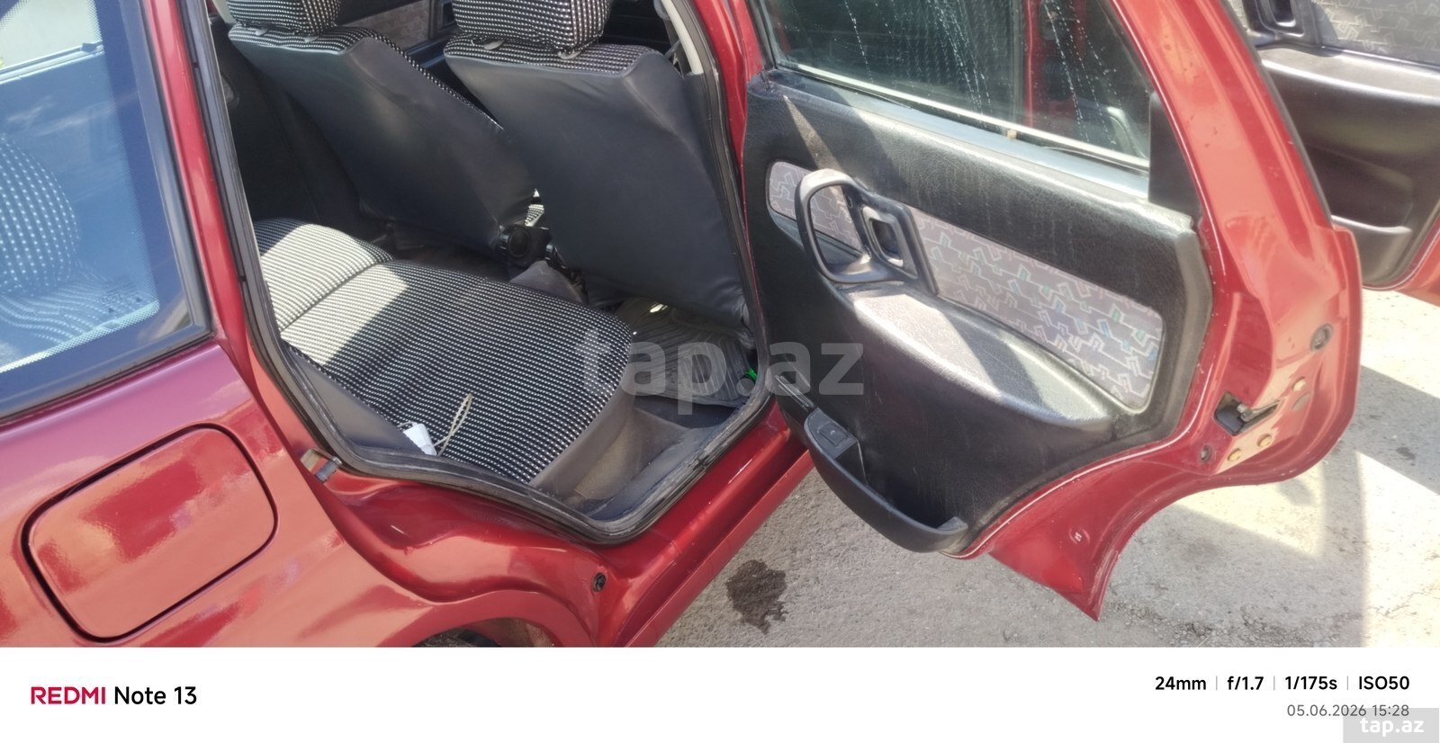 Volkswagen Polo, 1995 il (12)