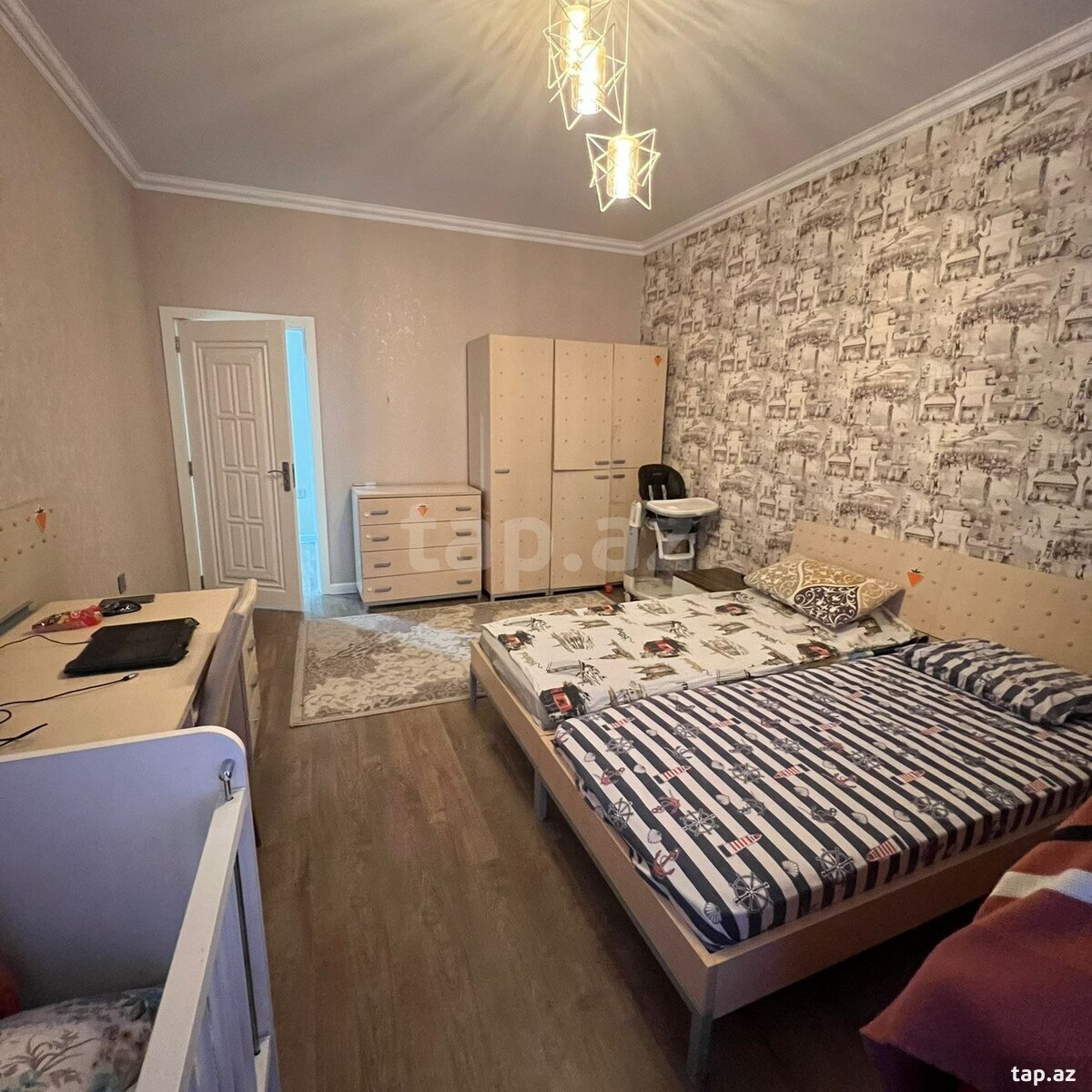 Bağ evi, Saray qəs. (11)