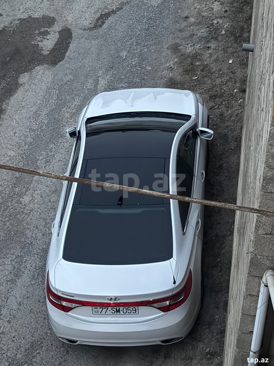 Hyundai Azera, 2011 il (6)