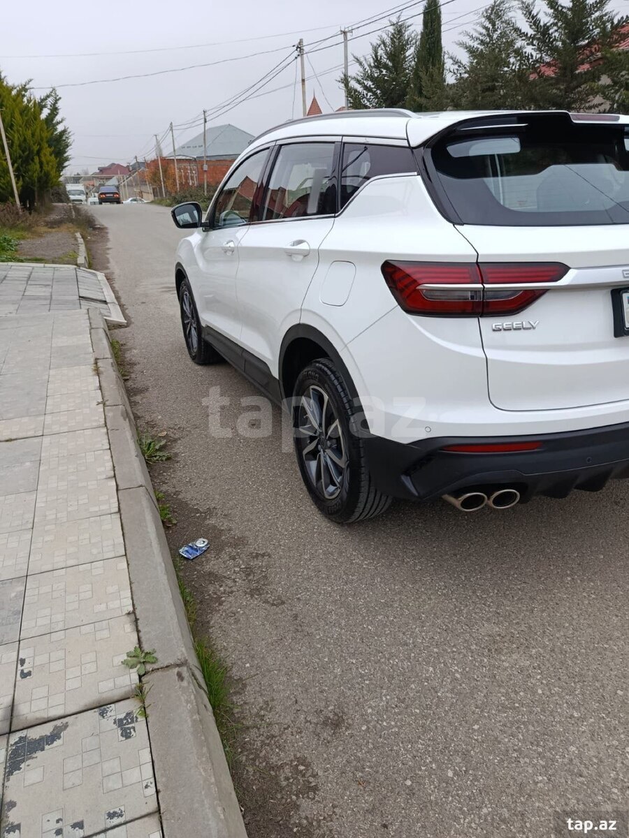 Geely Coolray, 2020 il (7)