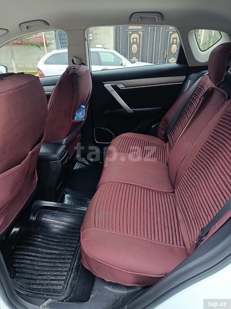 Geely Coolray, 2020 il (9)