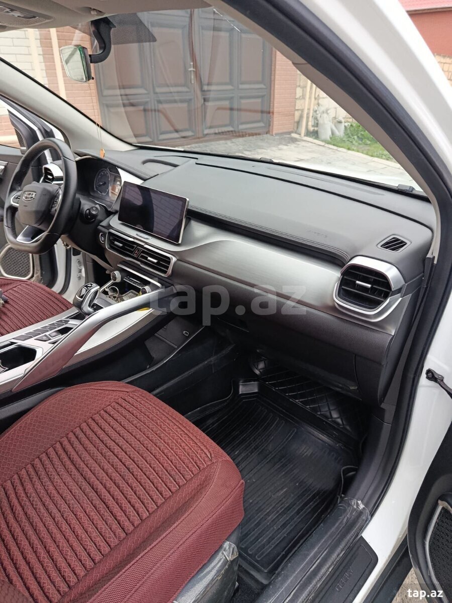 Geely Coolray, 2020 il (10)