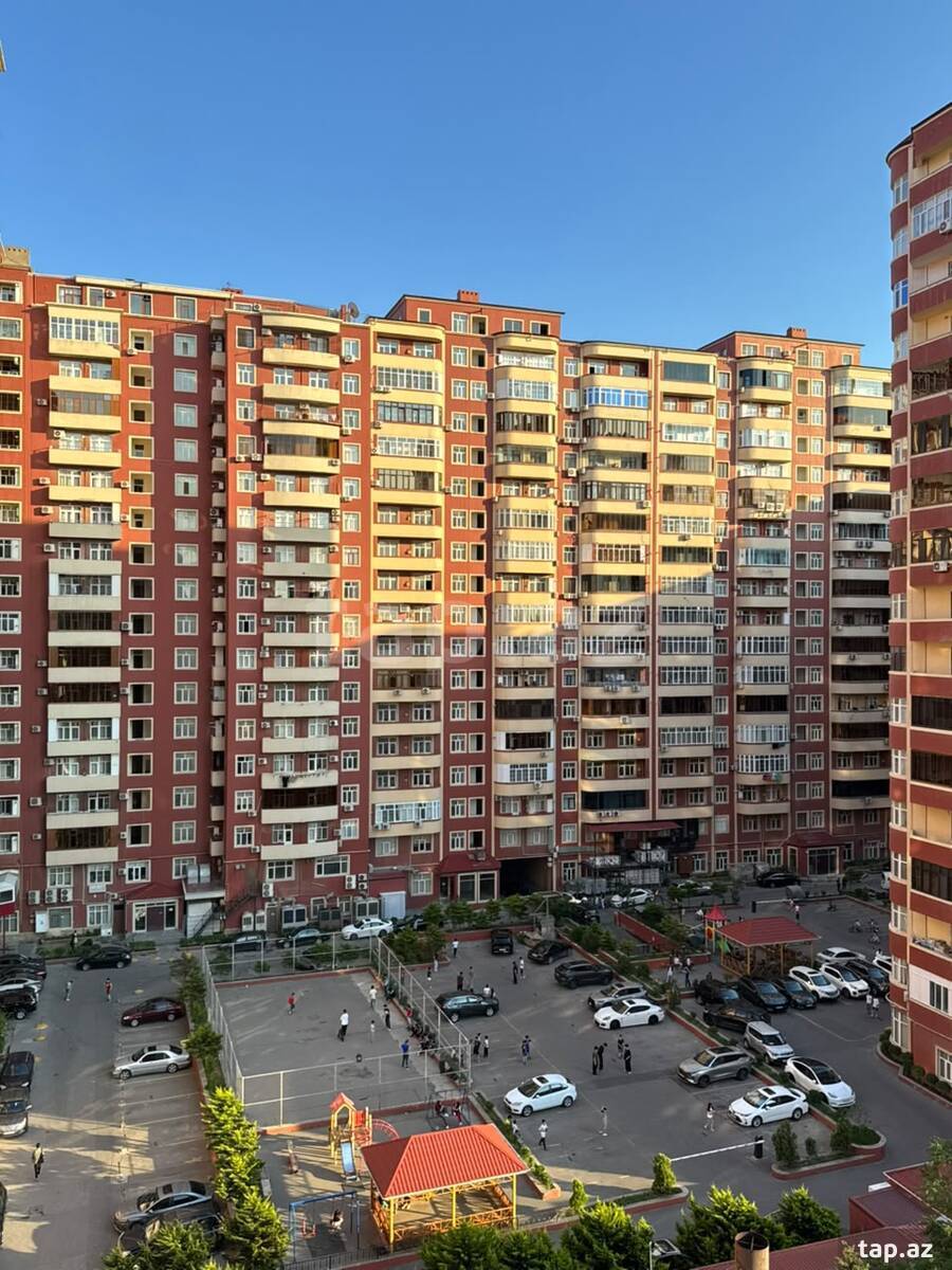 4-otaqlı yeni tikili, Azadlıq m., 150 m²