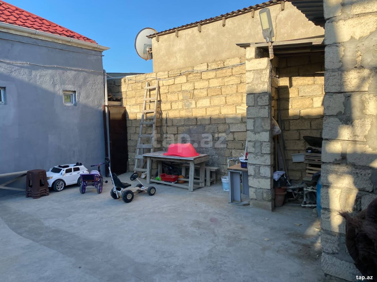 Həyət evi, Zığ qəs. (3)