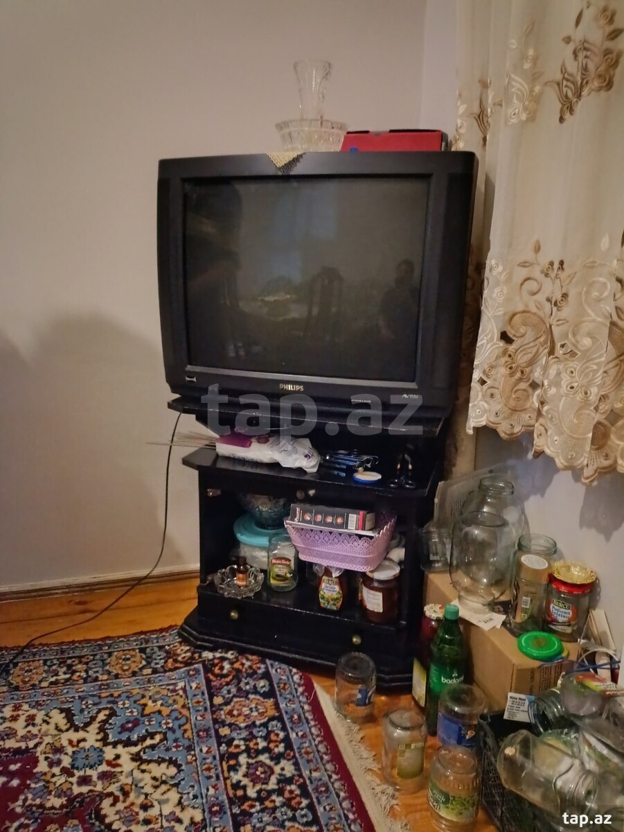 Televizor Philips (2)