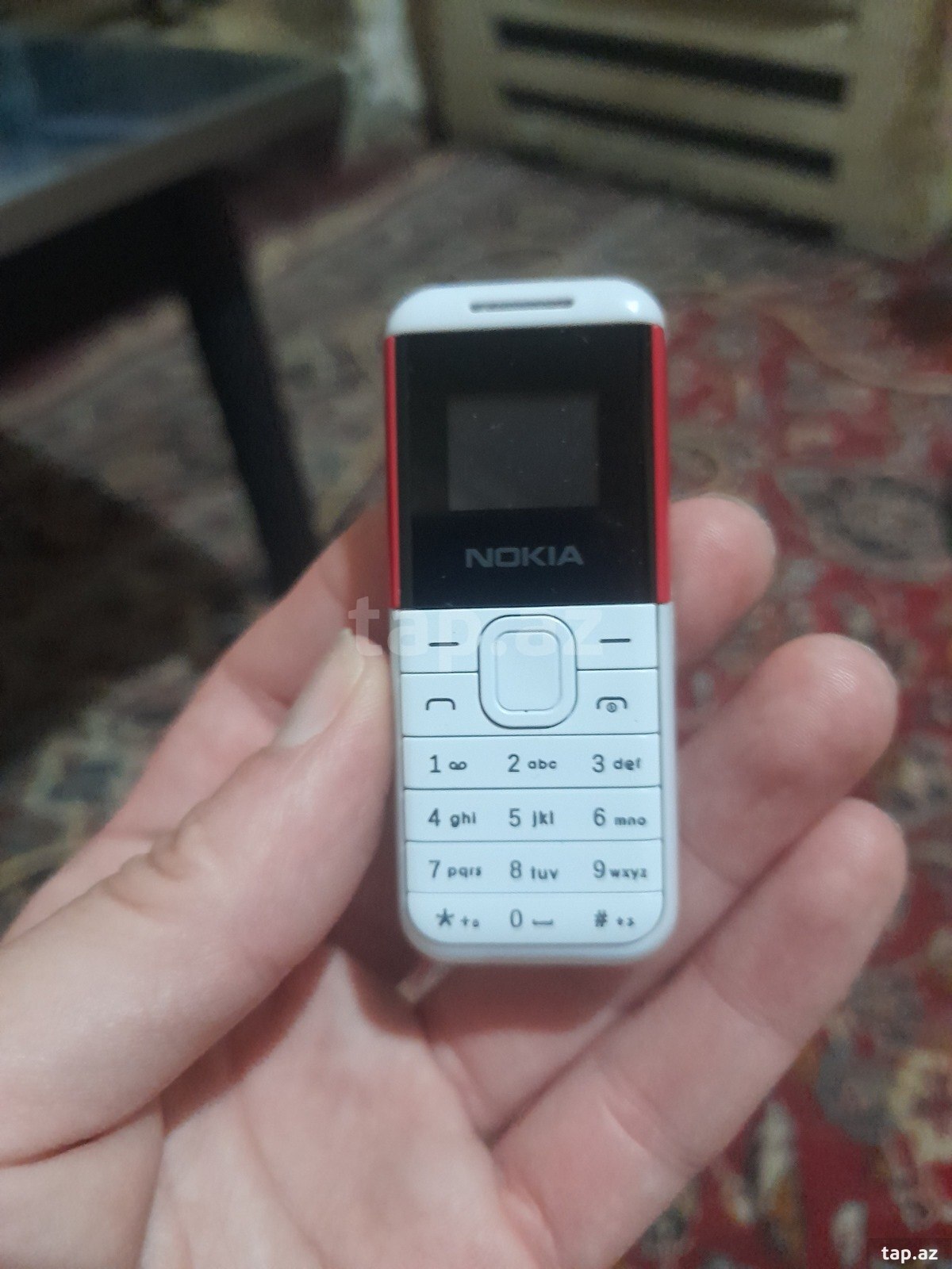 Nokia N8 Silver White