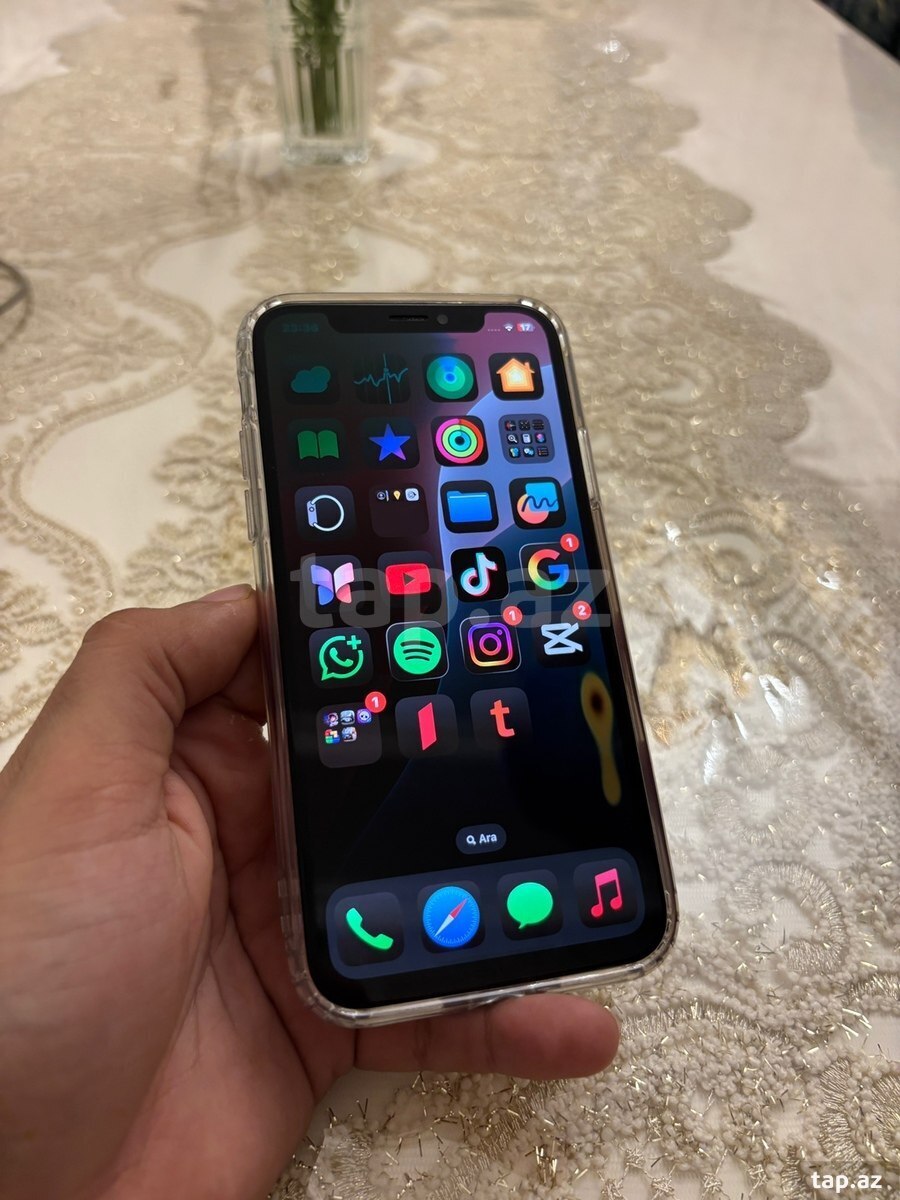 Apple iPhone XS Silver 256GB/4GB (2)