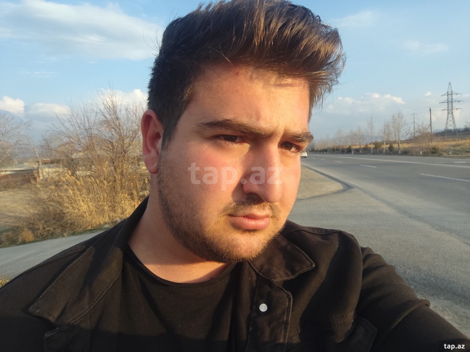 Marketinq mütəxəssisi işi axtarıram 