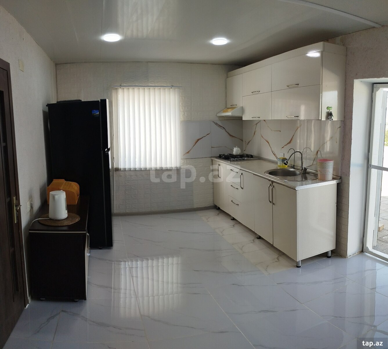 Bağ evi kirayə verilir, Novxanı bağları (13)