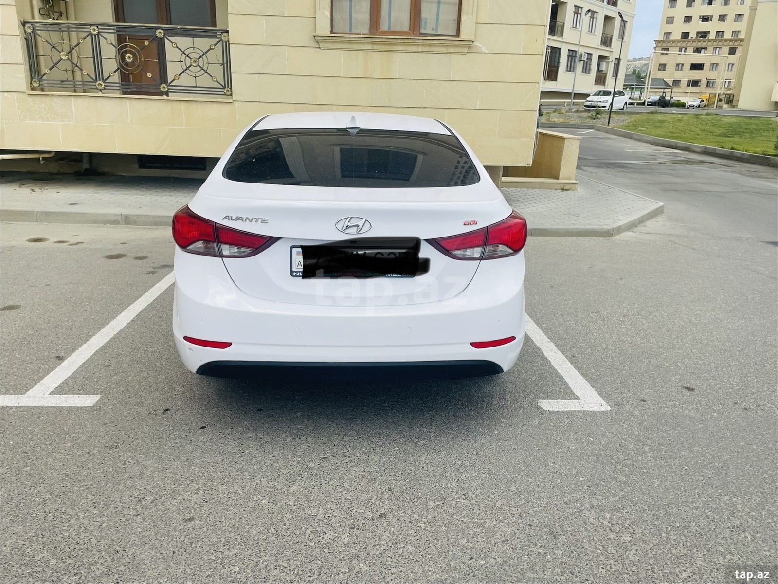Hyundai Elantra, 2014 il (4)
