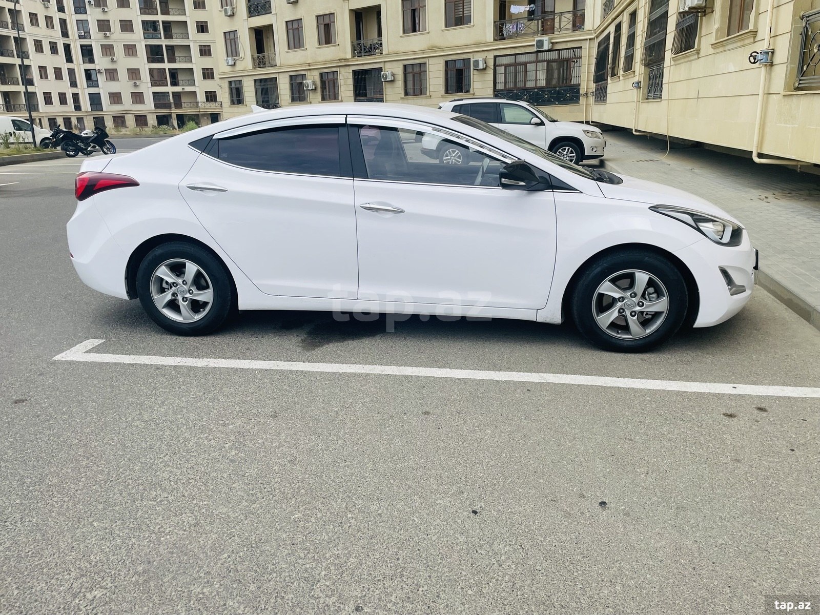 Hyundai Elantra, 2014 il (5)