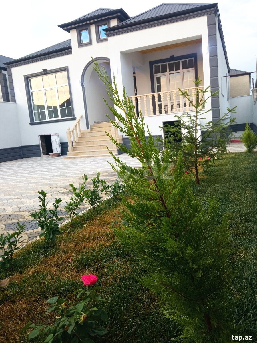 Həyət evi, Zabrat qəs. (2)