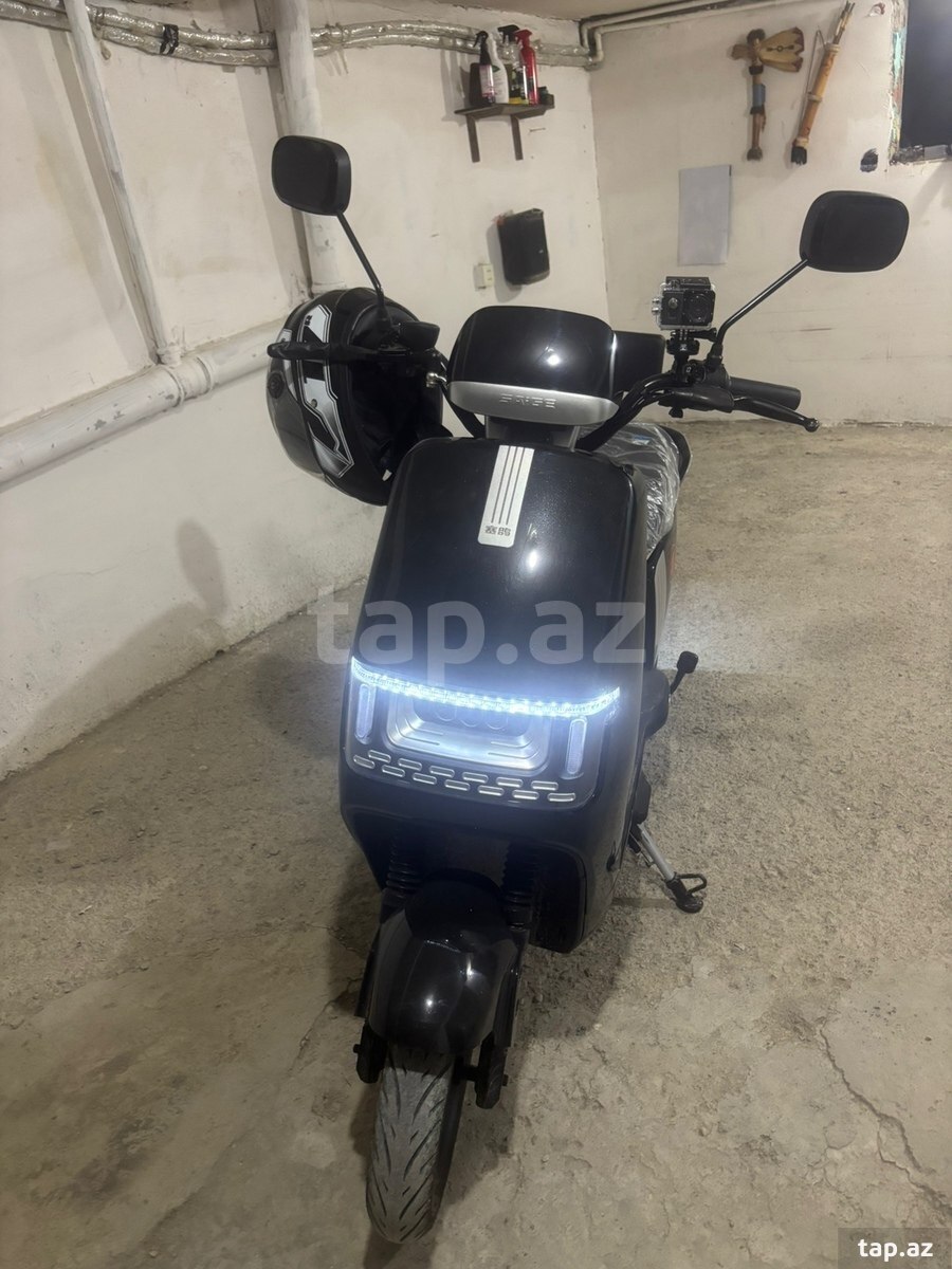 Moped SD 1870, 72, 2024 il