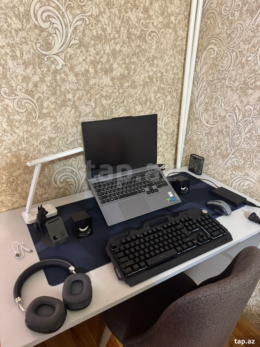 Noutbuk Lenovo (8)