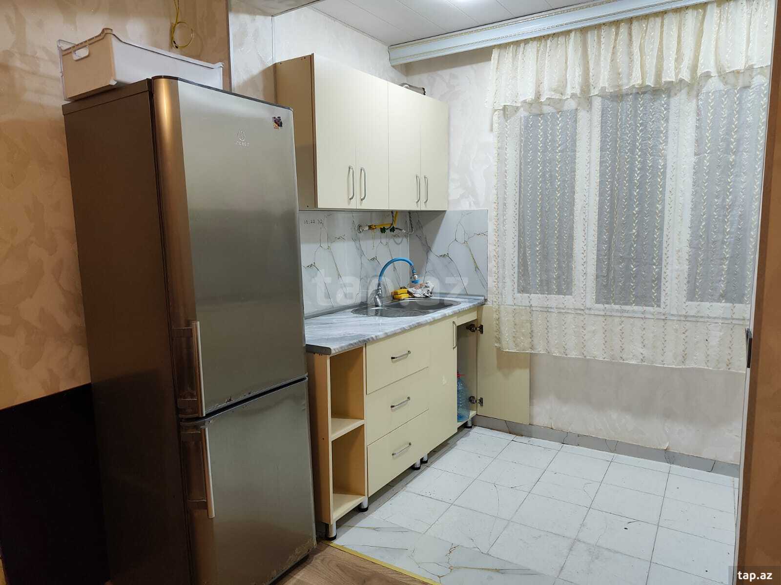 2-otaqlı mənzil kirayə verilir, 7-ci mkr., 40 m² (2)