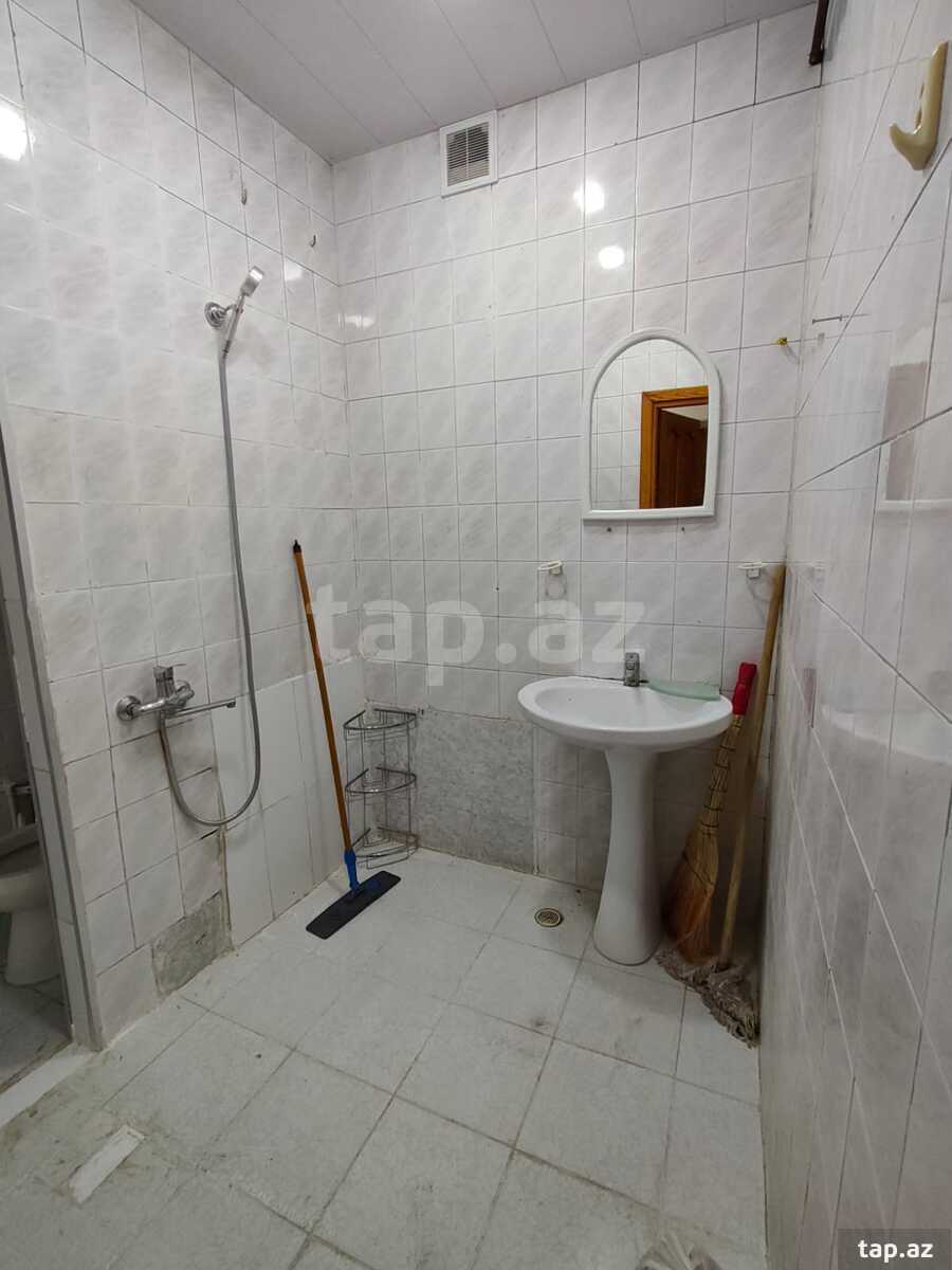 2-otaqlı mənzil kirayə verilir, 7-ci mkr., 40 m² (10)