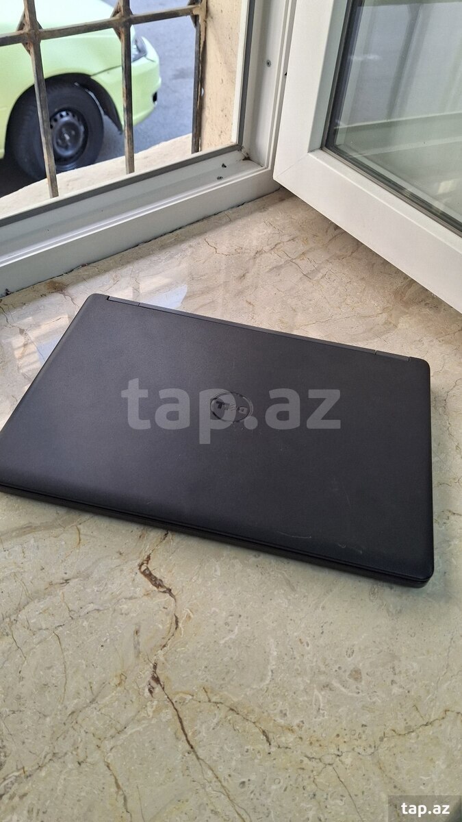 Noutbuk Dell E5450 (3)