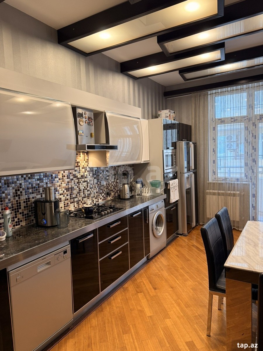 3-otaqlı yeni tikili, Babək pr., 115 m² (17)