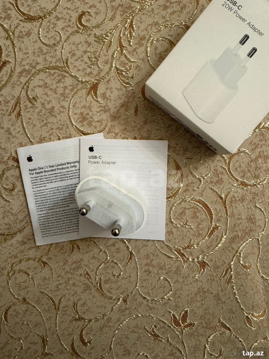 Adapter Apple USB C 20W by  (2)