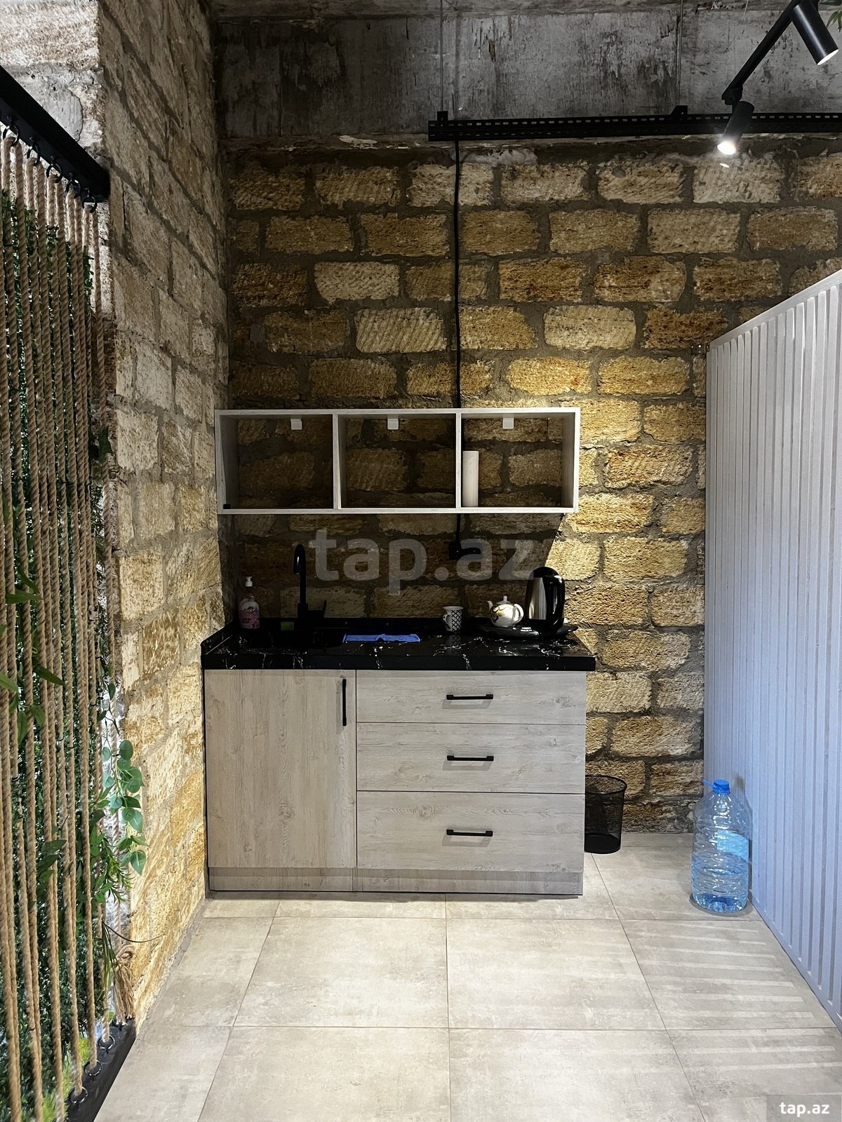Ofis icarəyə verilir, 8 Noyabr pr. (10)