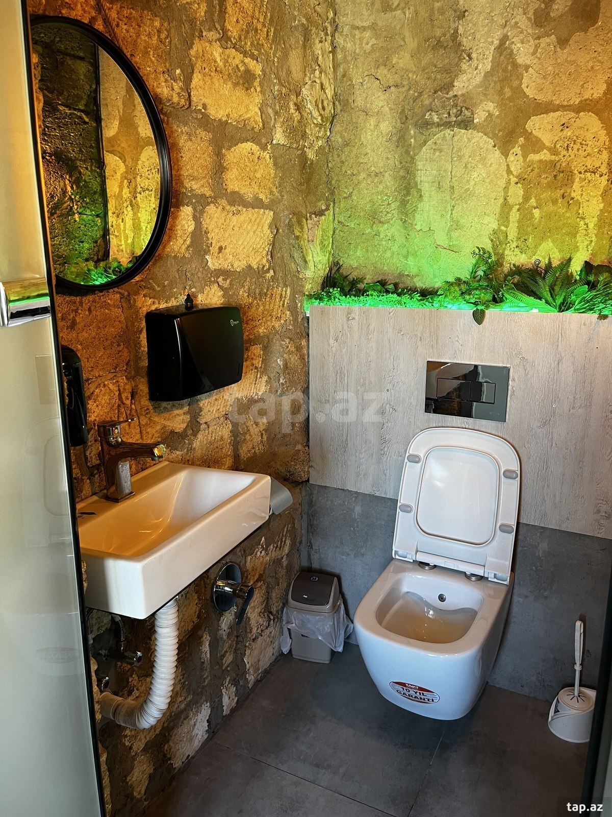 Ofis icarəyə verilir, 8 Noyabr pr. (12)