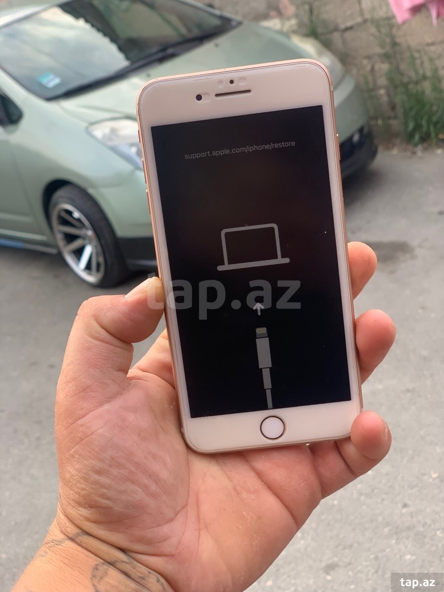 Apple iPhone 8 Plus Gold 128GB (6)