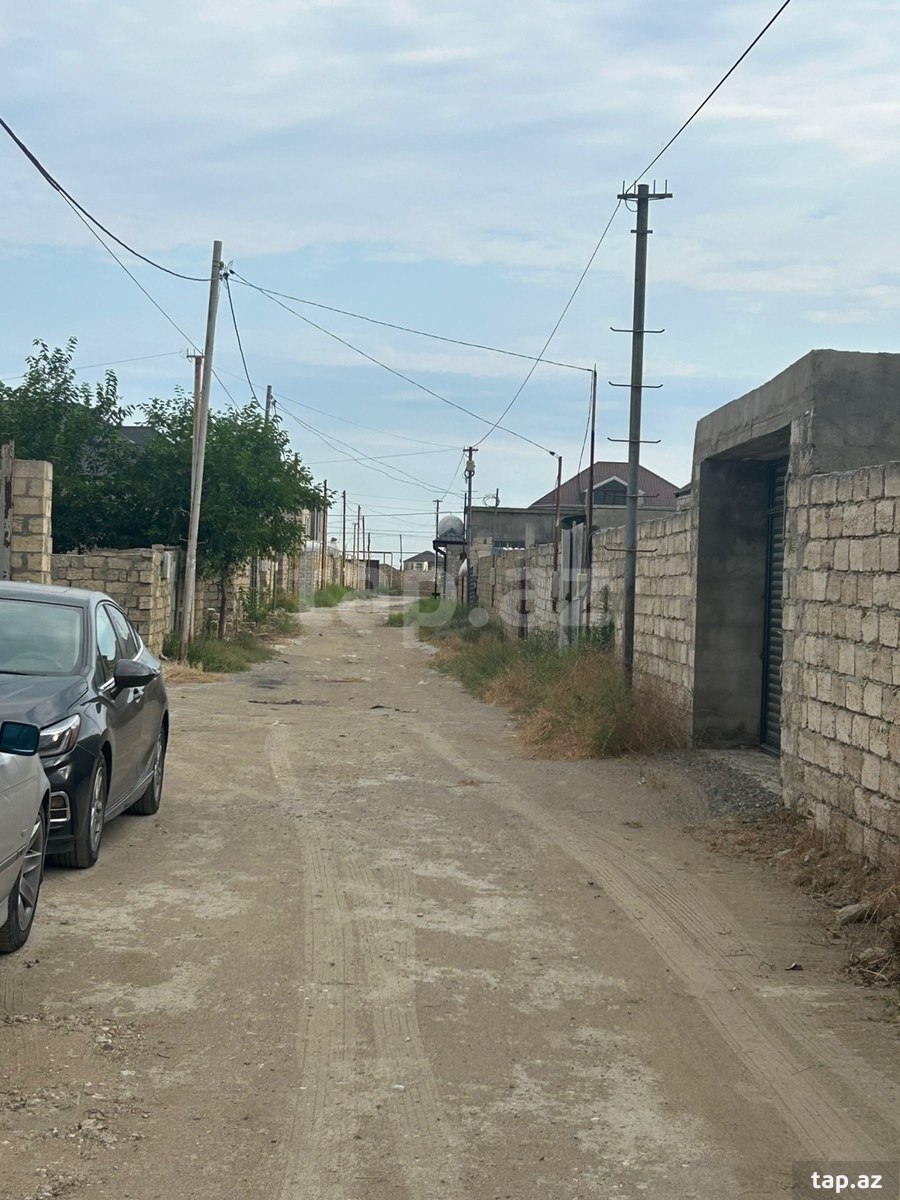 3 sot torpaq sahəsi, Xəzər r. (2)