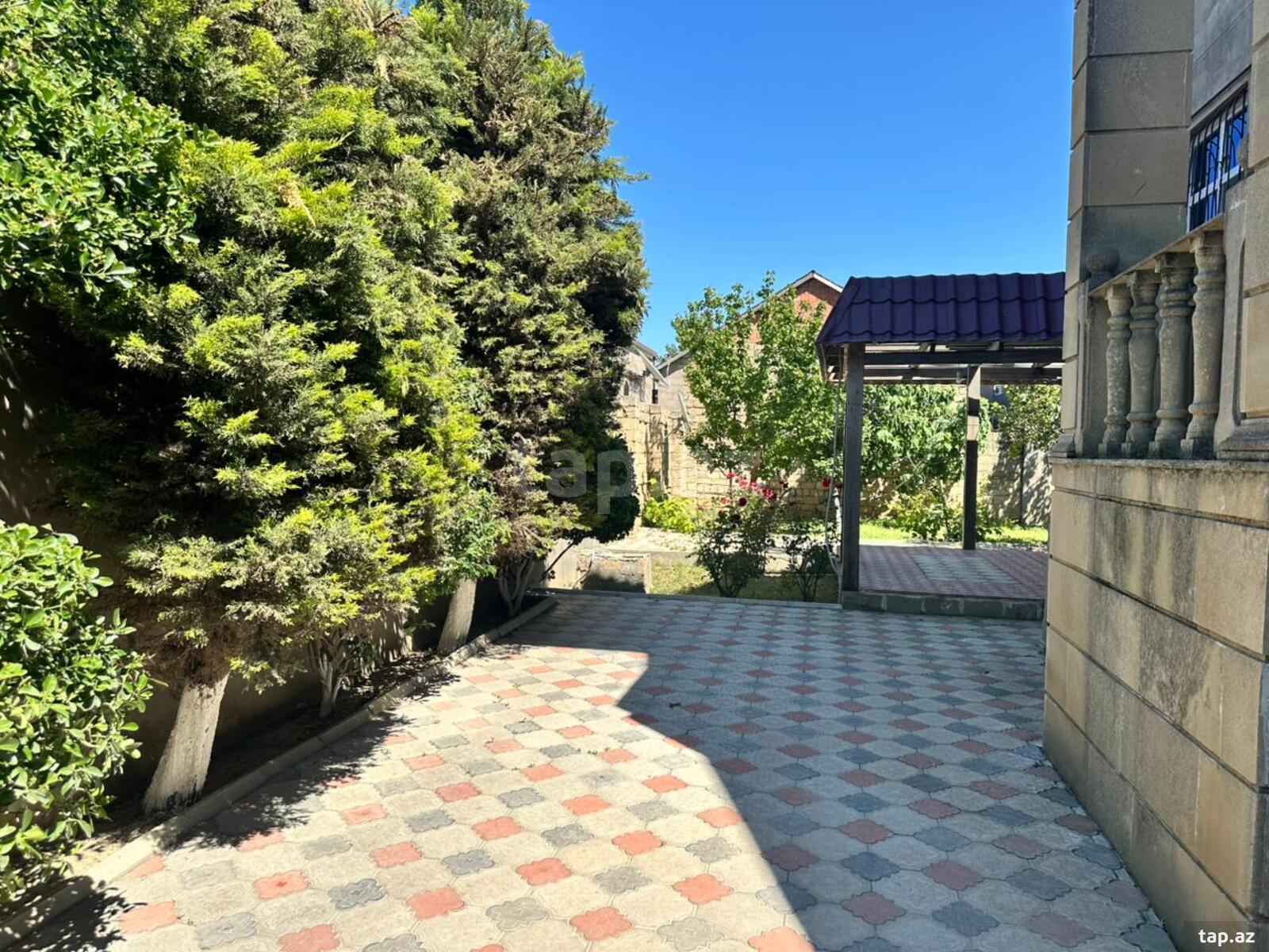 Həyət evi, Şuşa qəs. (14)