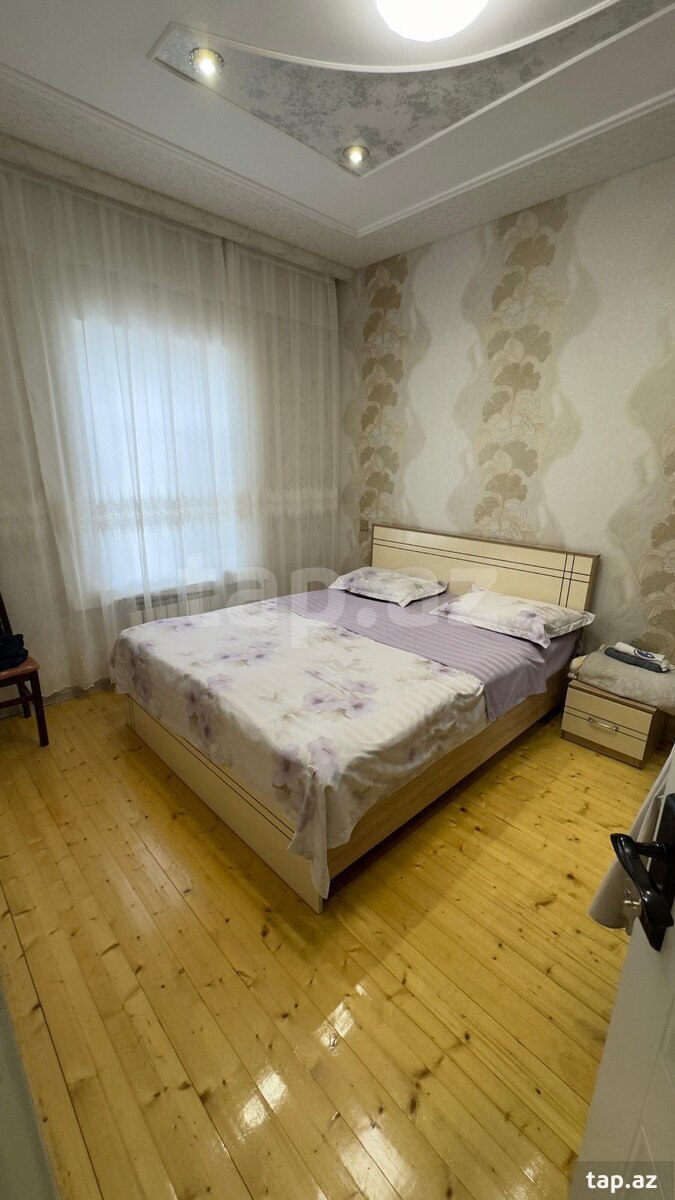 Həyət evi, Binə qəs. (7)