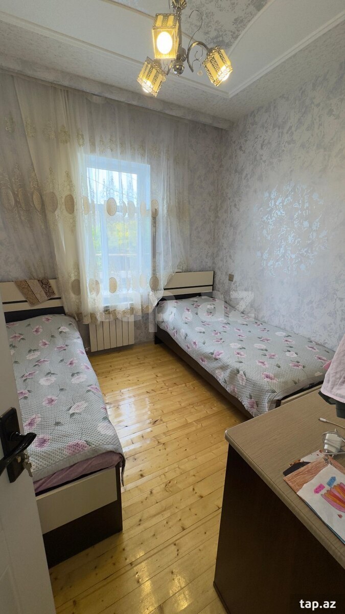 Həyət evi, Binə qəs. (5)