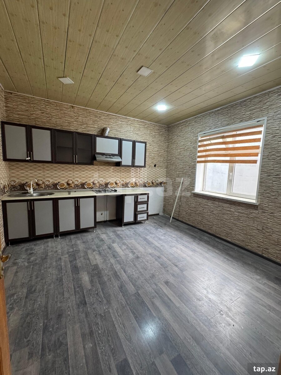 Həyət evi, Binə qəs. (7)