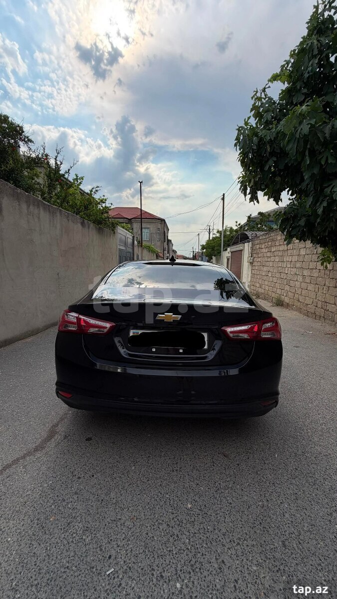 Chevrolet Malibu, 2019 il (4)