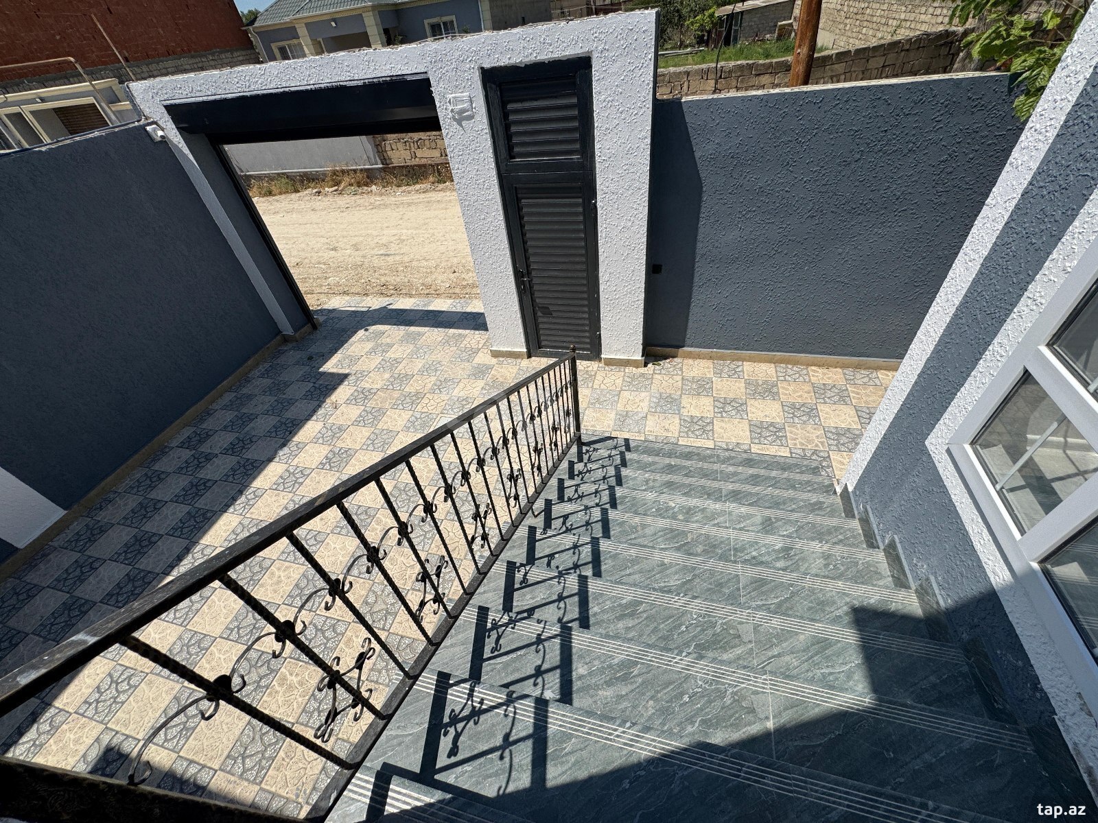 Həyət evi, Binə qəs. (9)
