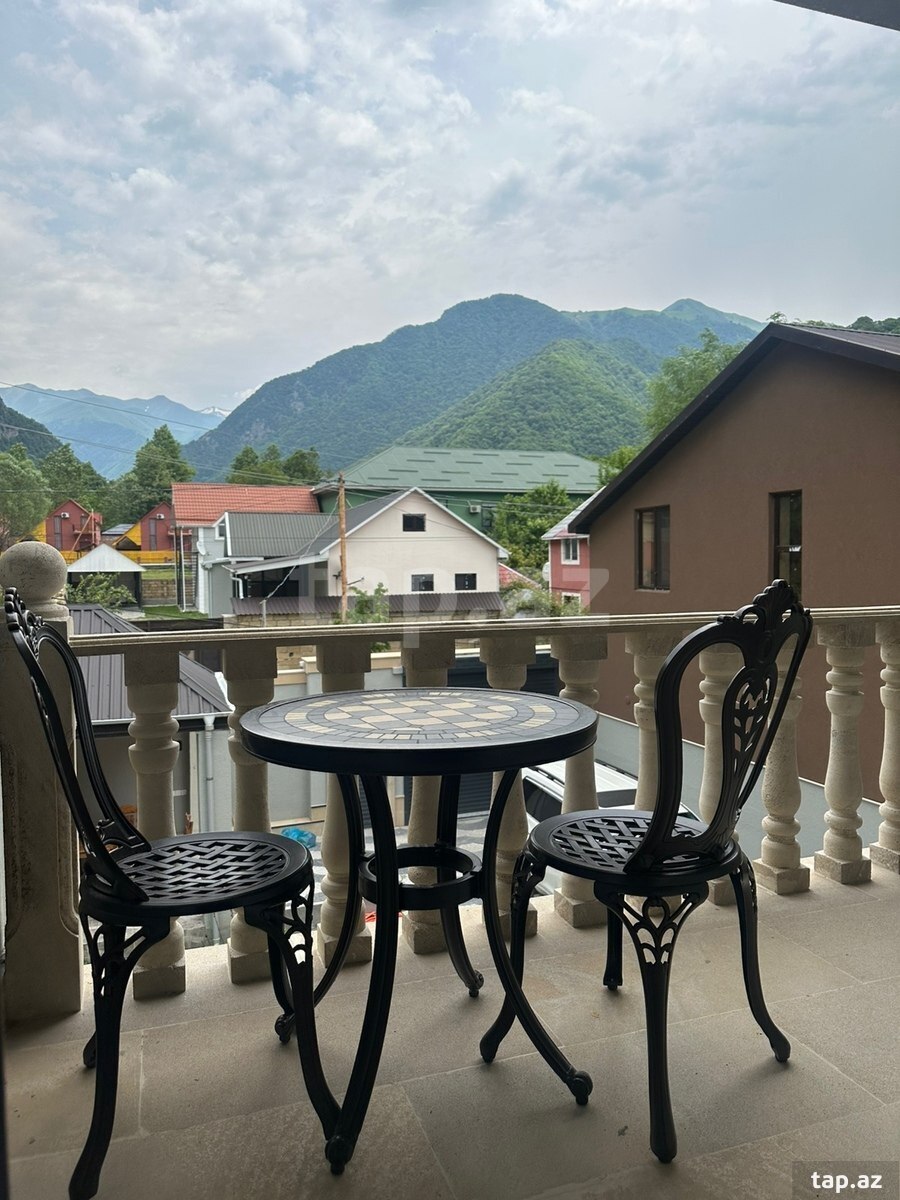 Villa kirayə verilir, Qax r. (9)