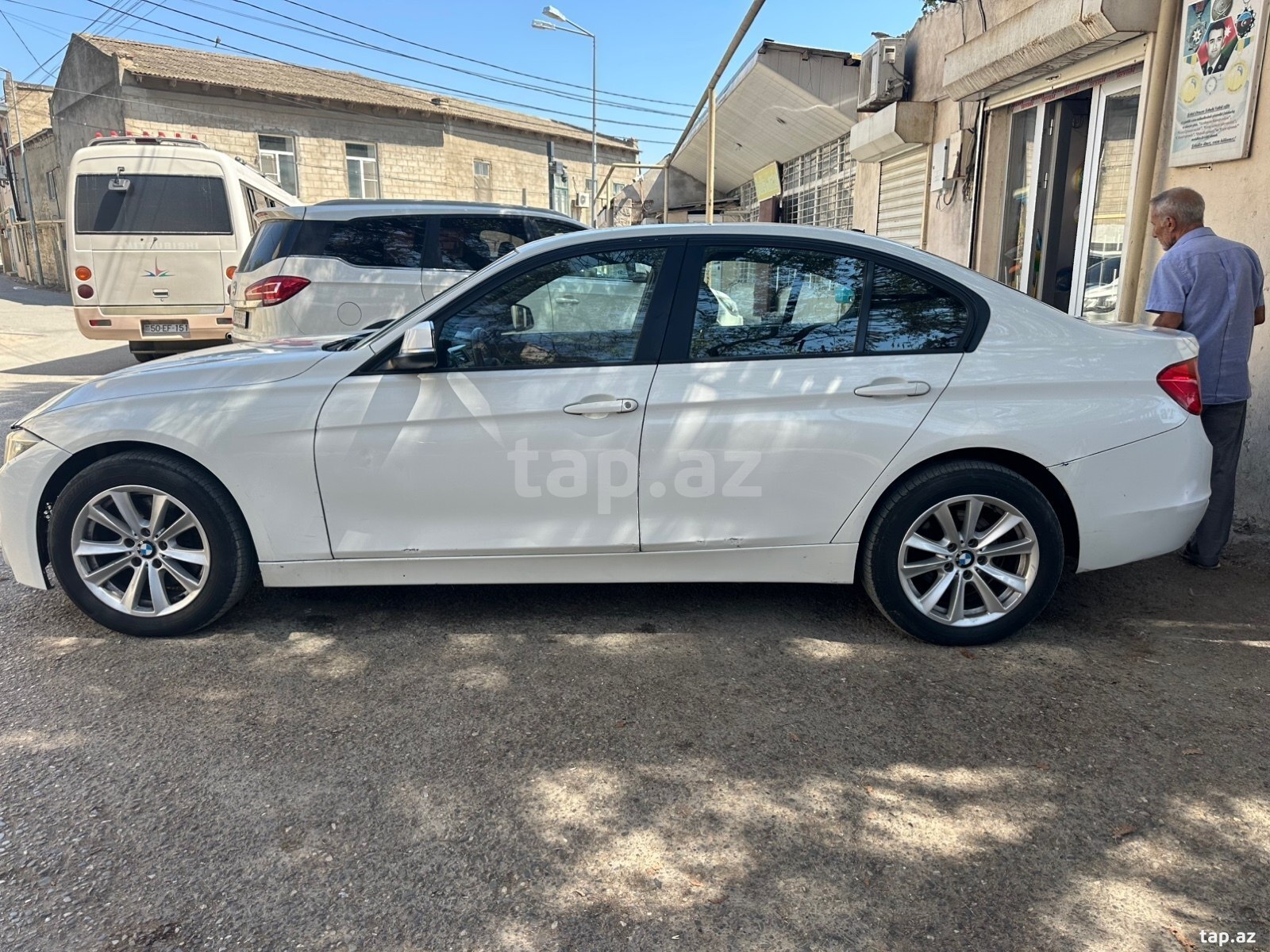 BMW 328, 2015 il (3)