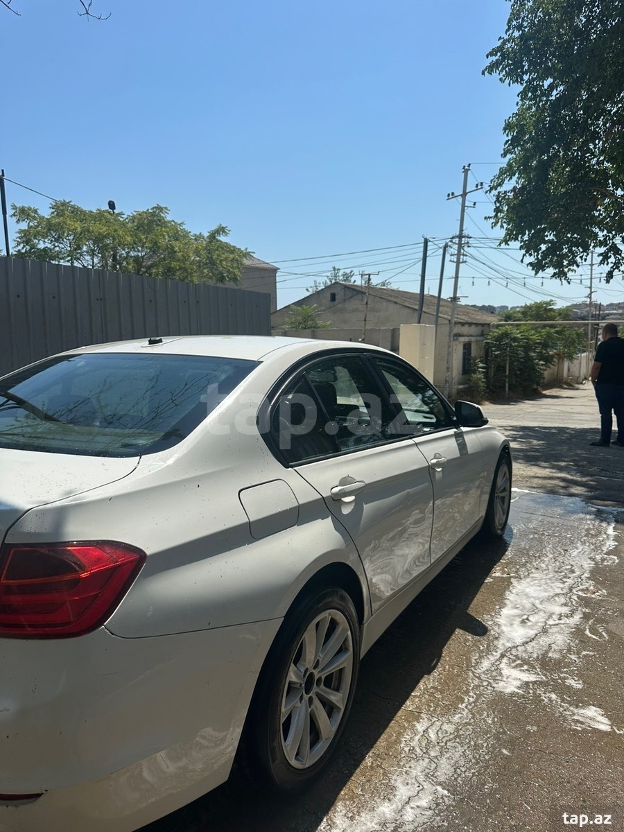 BMW 328, 2015 il (4)